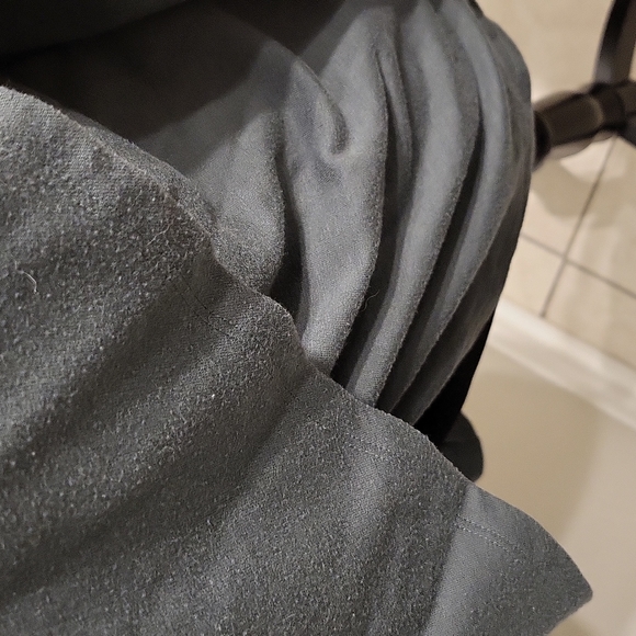 George olive green short crop turtle neck. - Picture 4 of 9